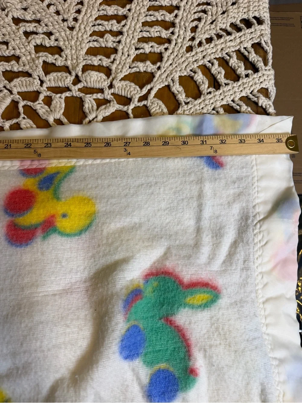VTG Baby Blanket Acrylic Wide Satin Trim Ducks bunnies animals 35x49 USA